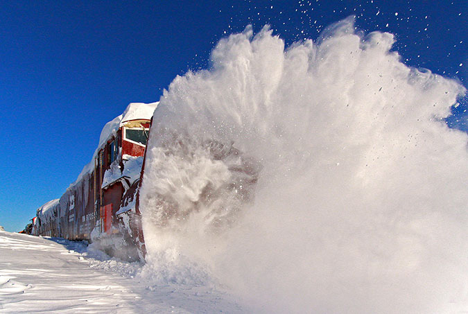 Rotary snowplow